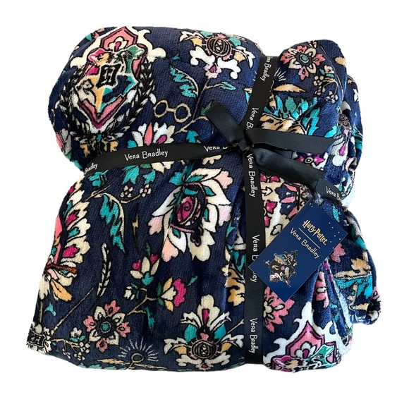 Vera Bradley Bedding New Vera Bradley X Harry Potter Throw Blanket